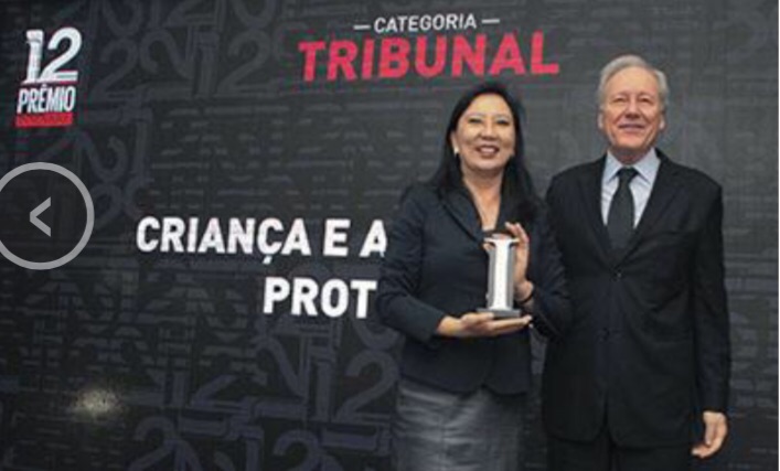 Programa do TJ-PR, inspirado no trabalho da desembargadora Lídia Maejima, conquista o prêmio Innovare 2015